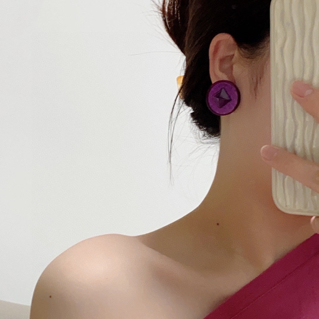 Chanel Vintage Purple Earrings - 18K Yellow Gold