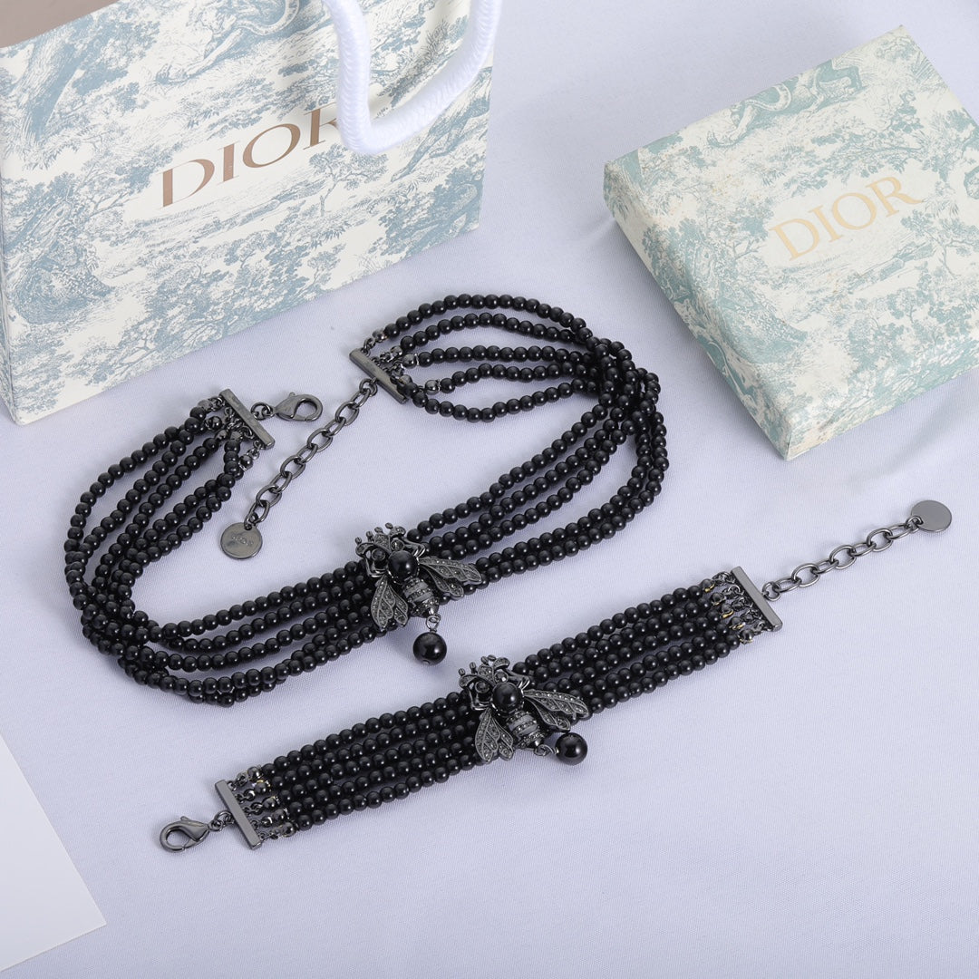 Dior Bee Black Pearls Chain Necklace