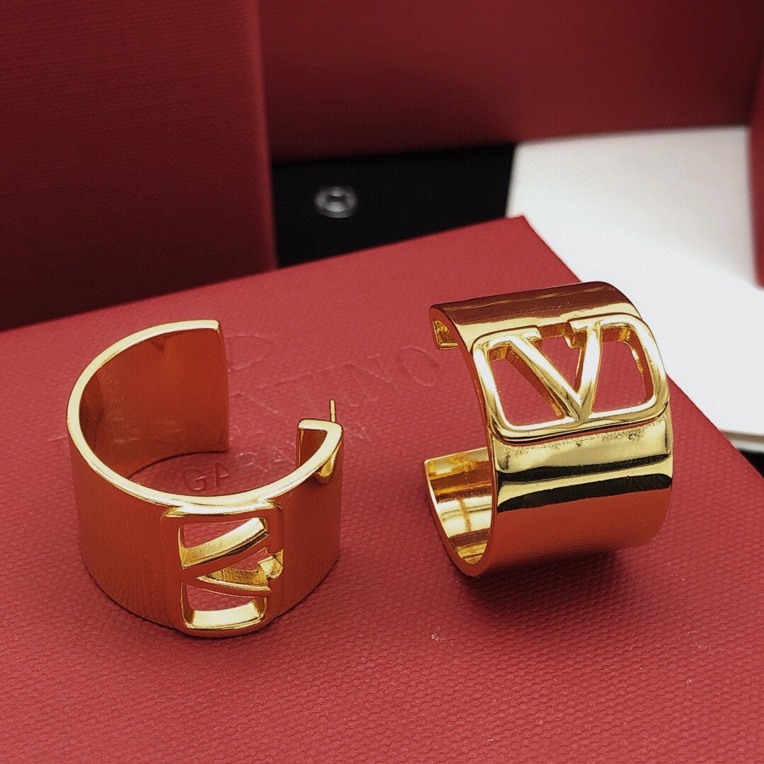 Valentino Cuff Earrings - 18K Yellow Gold