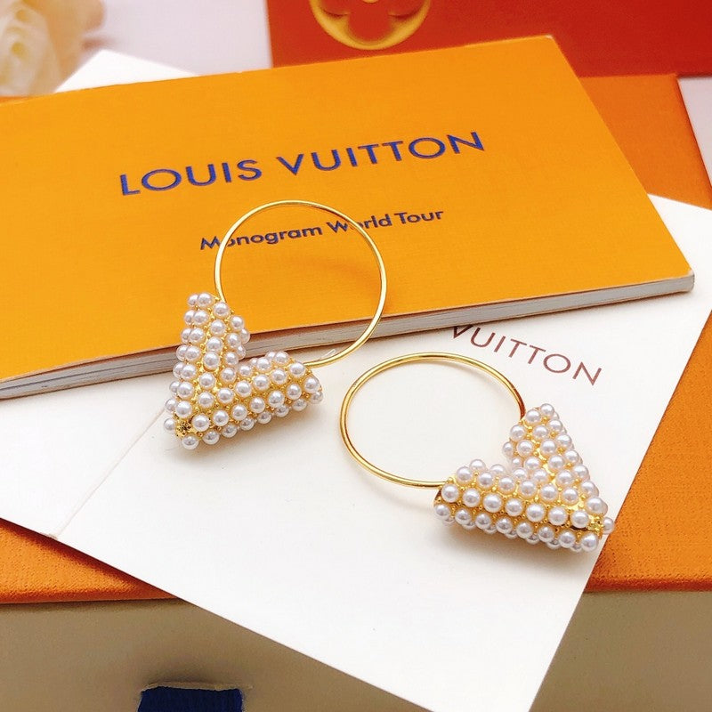 Louis Vuitton Essential V Perle Hoop Earrings - 18K Yellow Gold