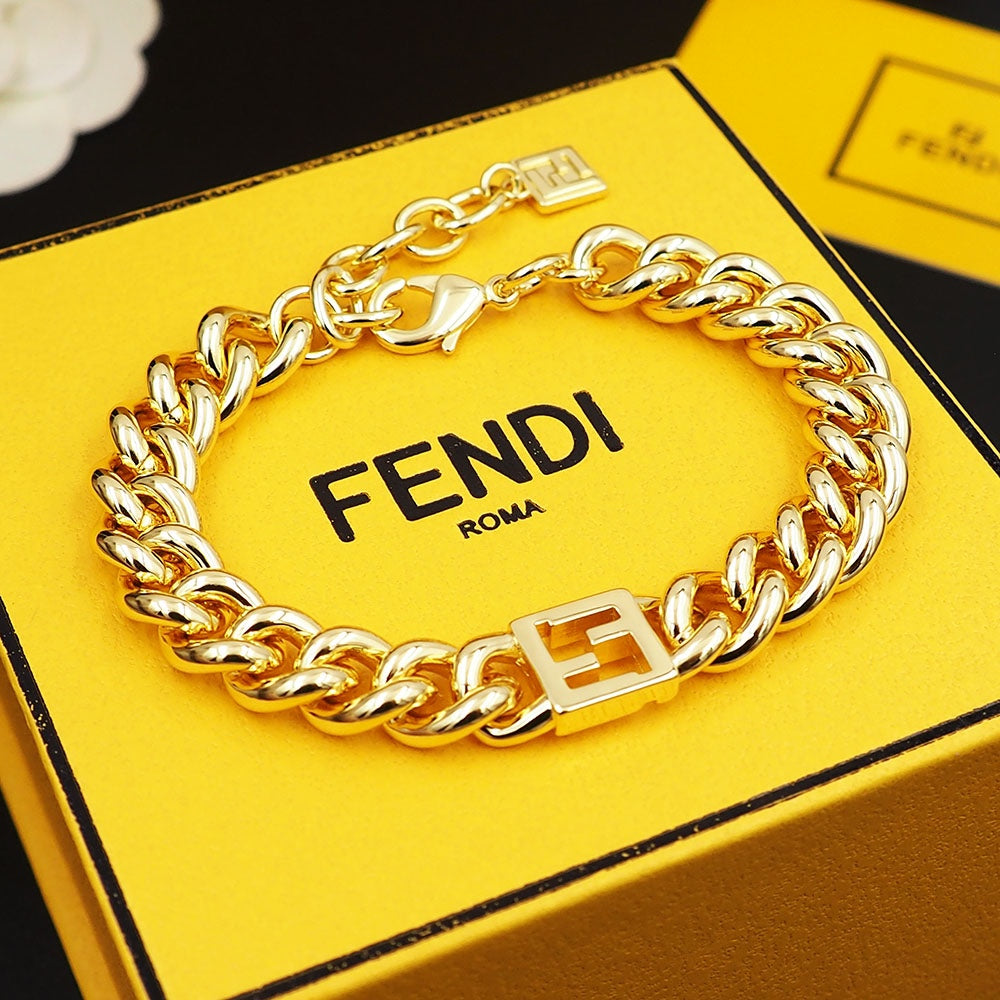 Fendi x Marc Jacobs Forever Bracelet - 18K Yellow Gold