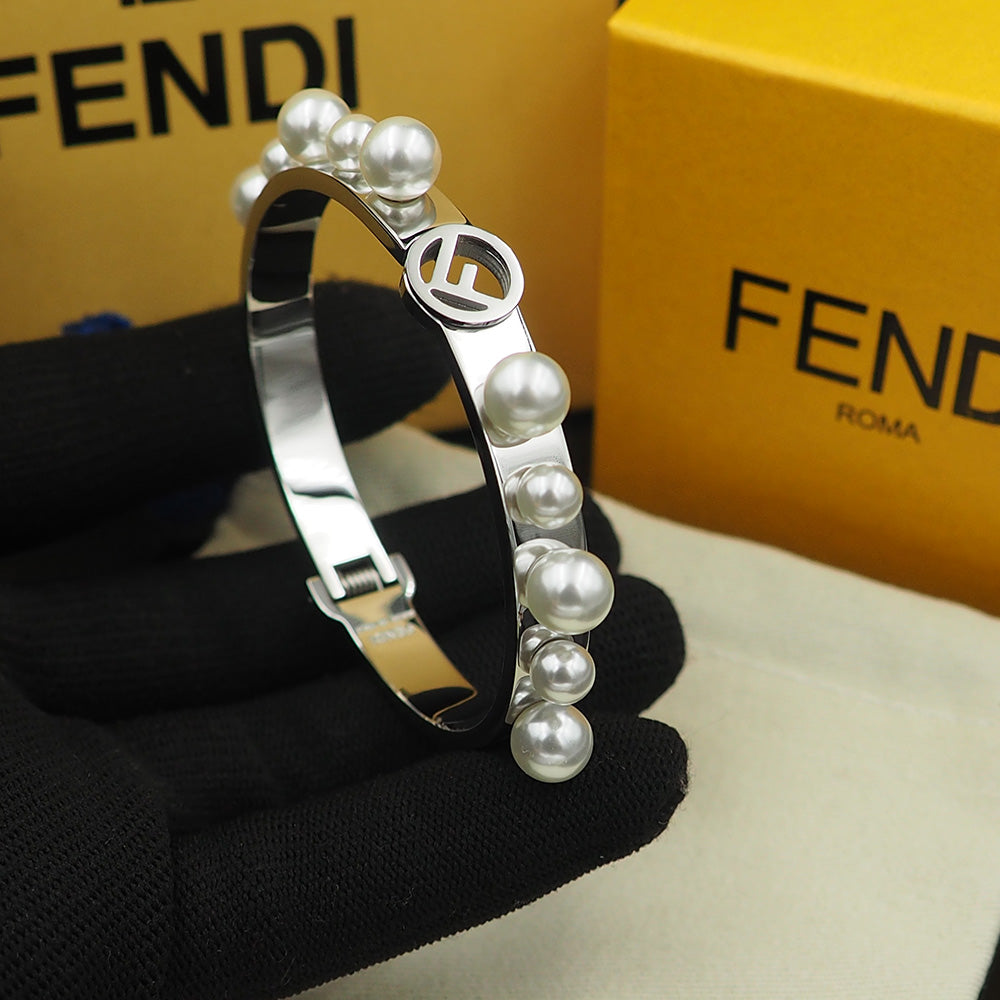 Fendi Pearl Bracelet - 18K Gold