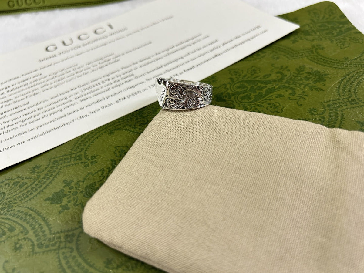 Gucci Double G Heart Ring