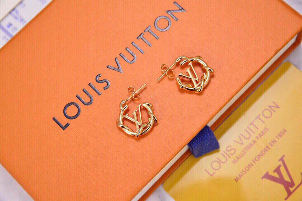 Louis Vuitton Garden Louise Hoop Earrings - 18K Yellow Gold