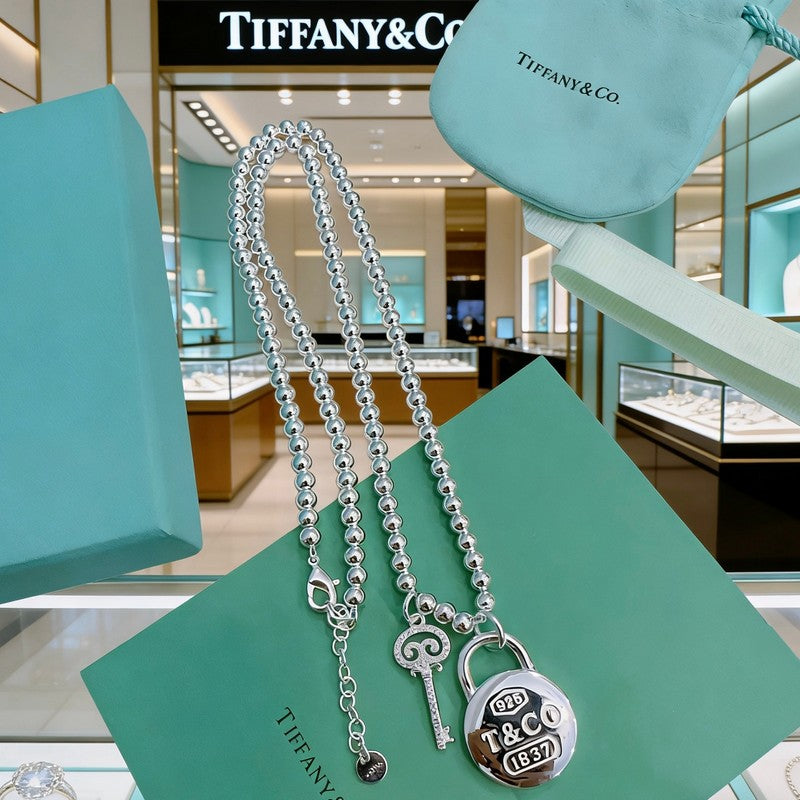 Return to Tiffany 1837 Lock Necklace