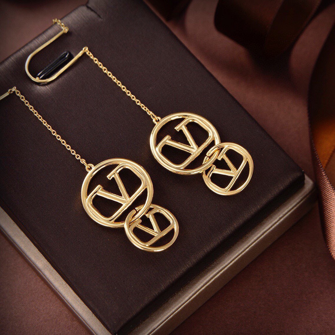 Valentino Long Earrings - 18K Yellow Gold